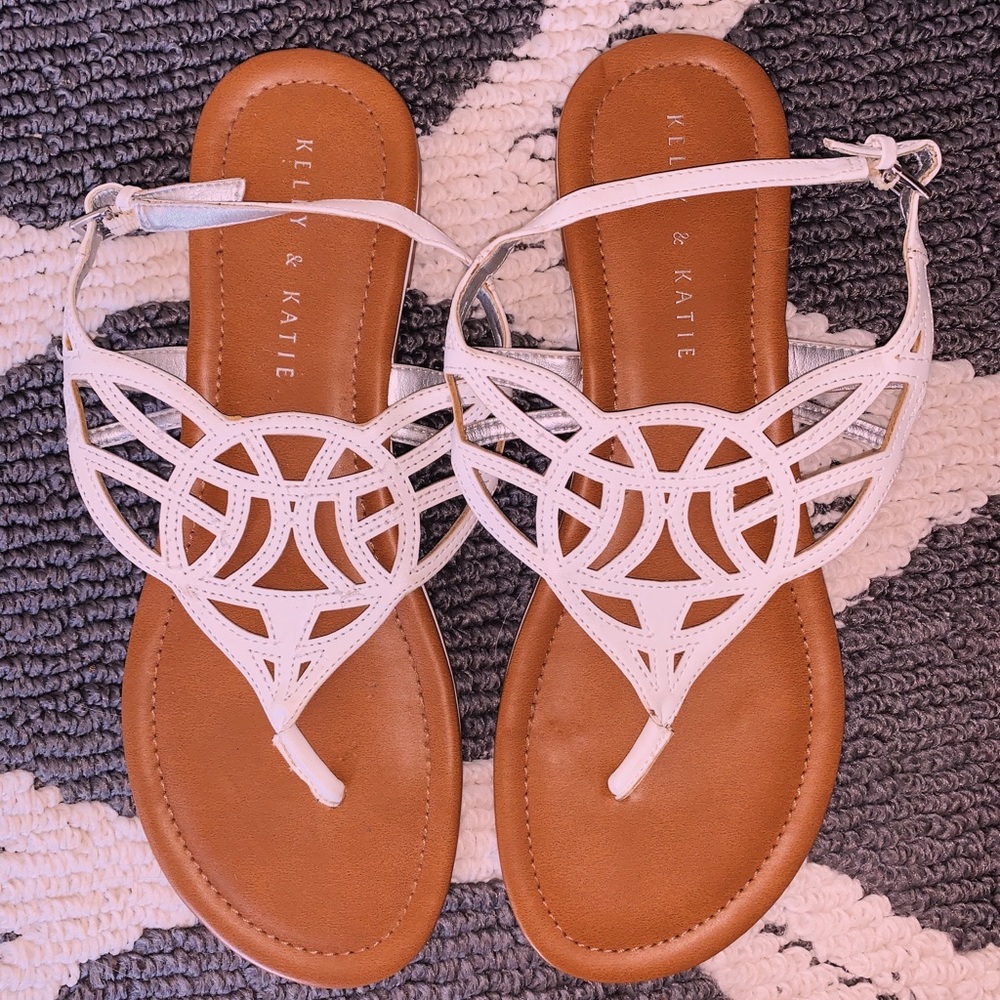 Kelly & Katie White Sandals Size 8 1/2